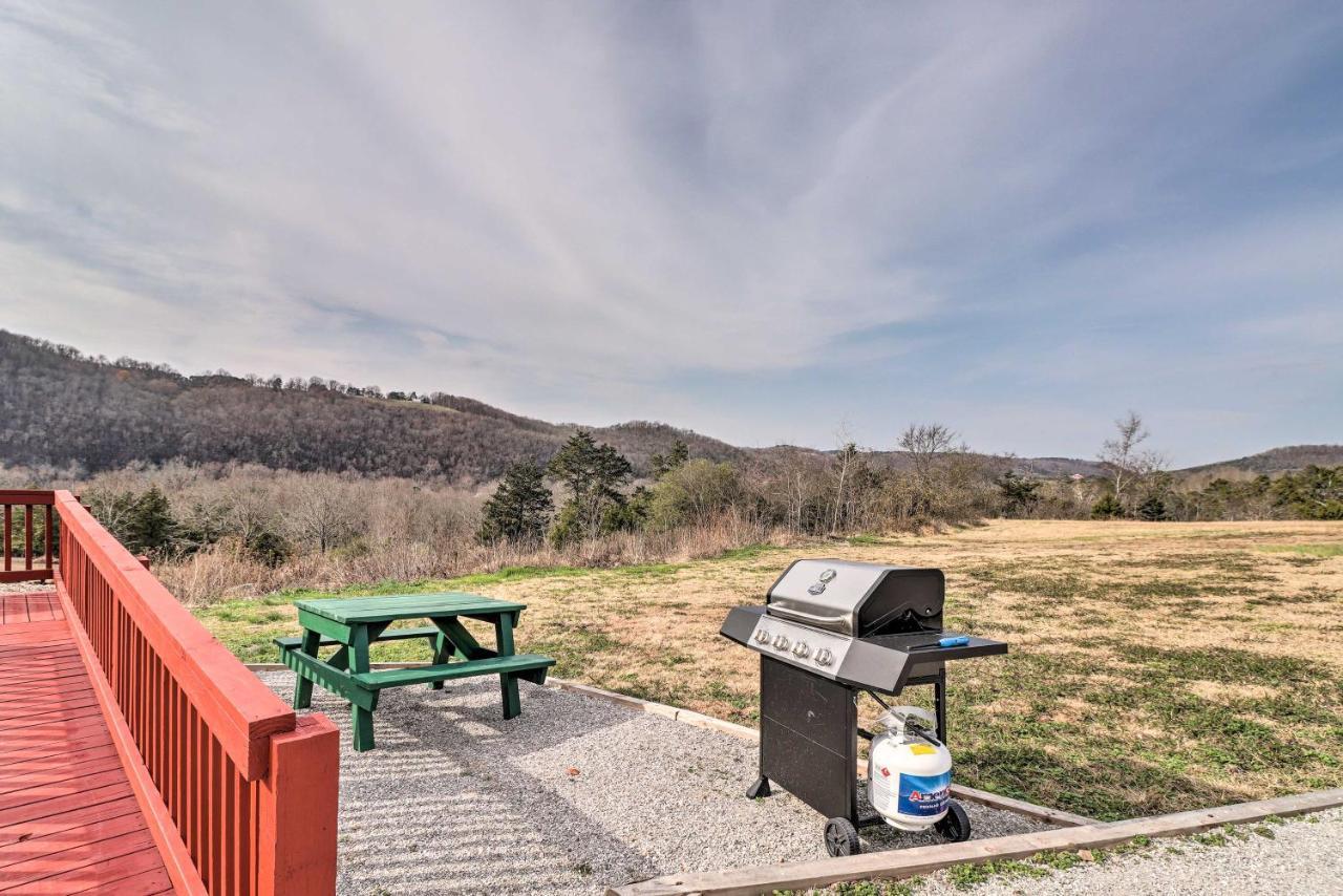 Cheery Pet-Friendly Studio With Shared Fire Pit 마운틴 뷰 외부 사진